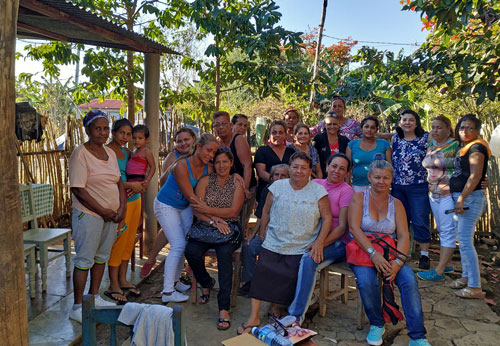 Cuba 2018 Anita outside